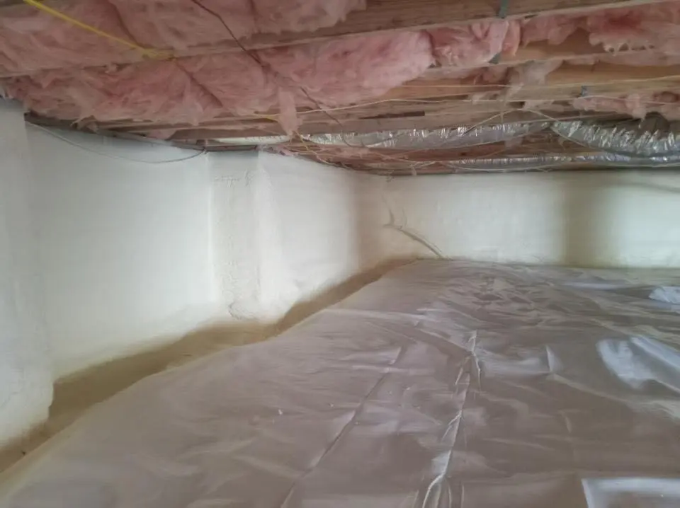 Crawl space encapsulation with closed-cell spray foam for Roof Maintenance in Halawa